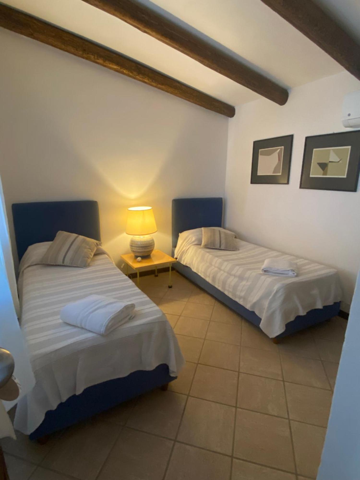 Maison Du Reve Scario Villa Room photo